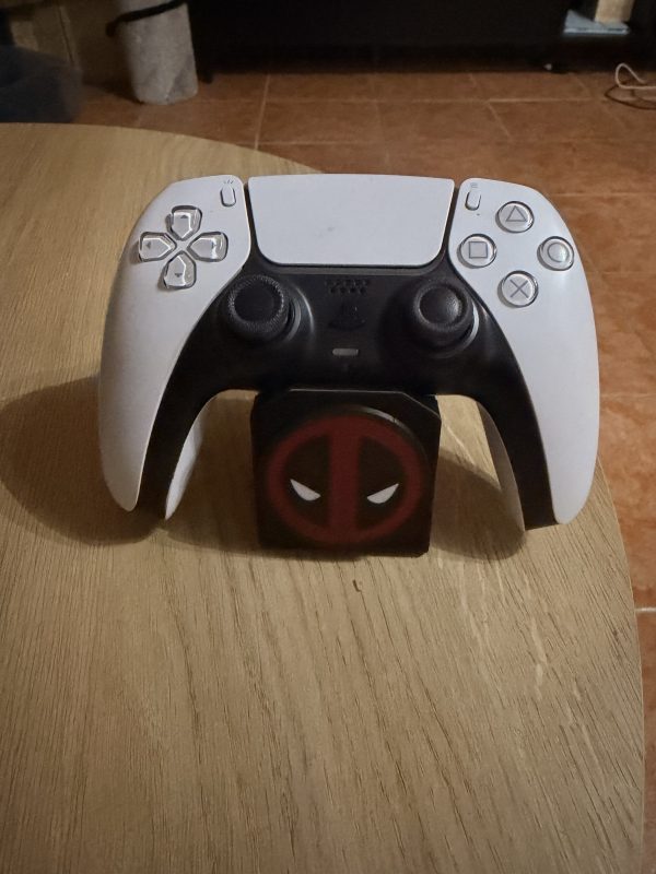 Support manette Deadpool